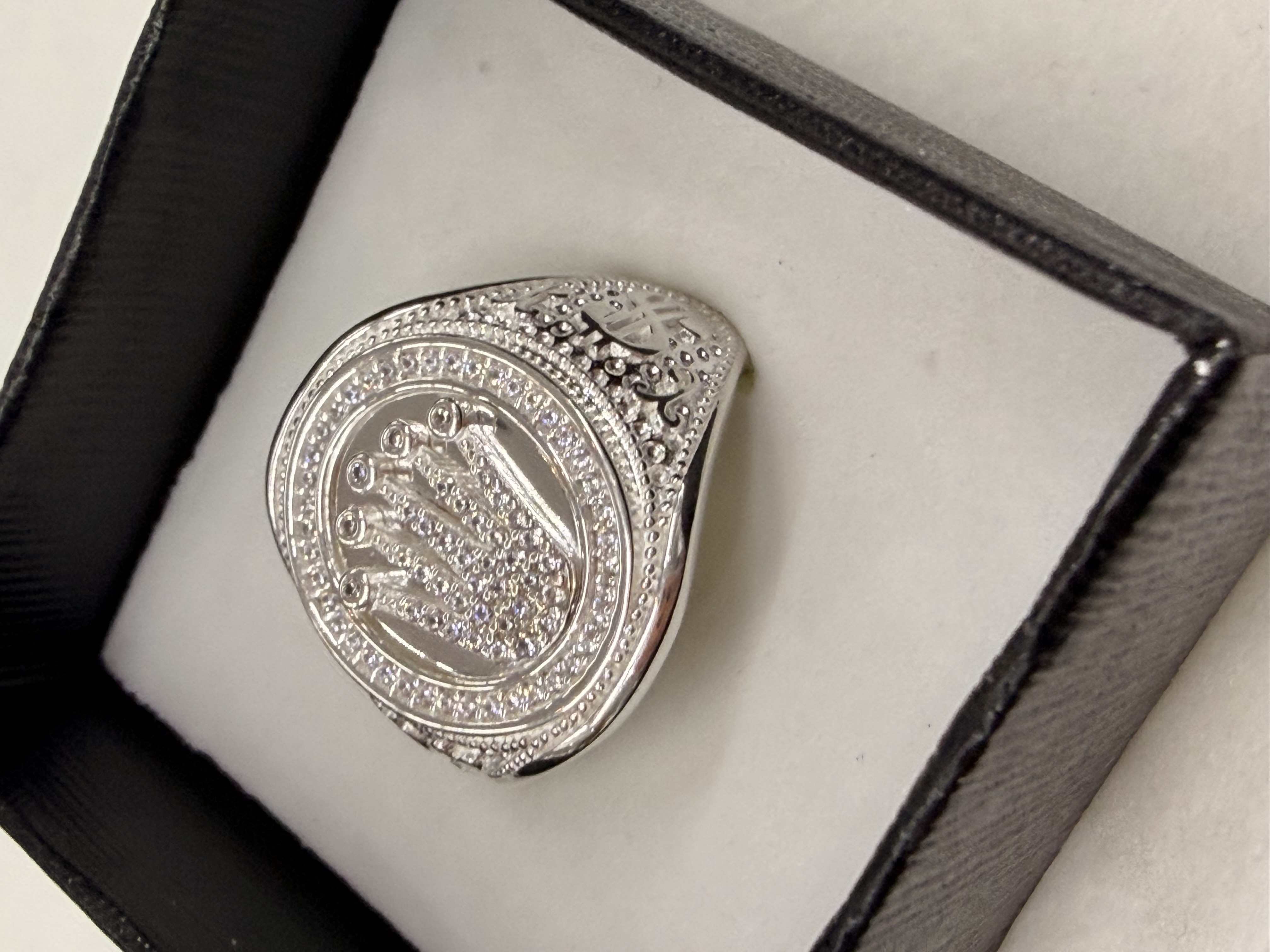Anillo Corona